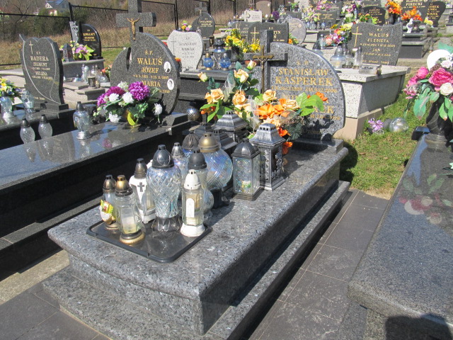 Wiktoria Kasperek 1934 Czernichów - Grobonet - Wyszukiwarka osób pochowanych